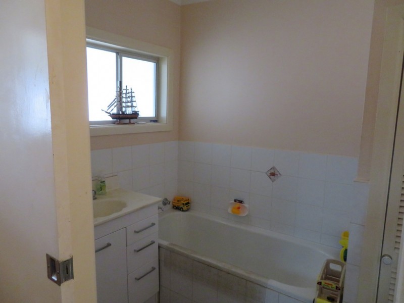 25 Ridge Street, Gundagai NSW 2722