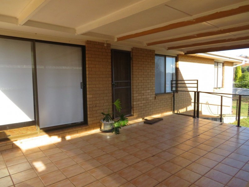 130 West Street, Gundagai NSW 2722