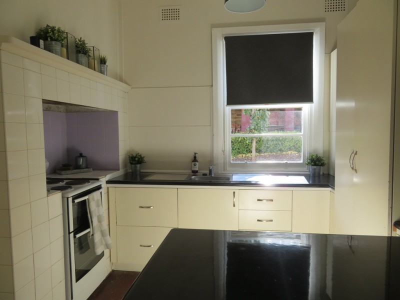 43 Punch Street, Gundagai NSW 2722