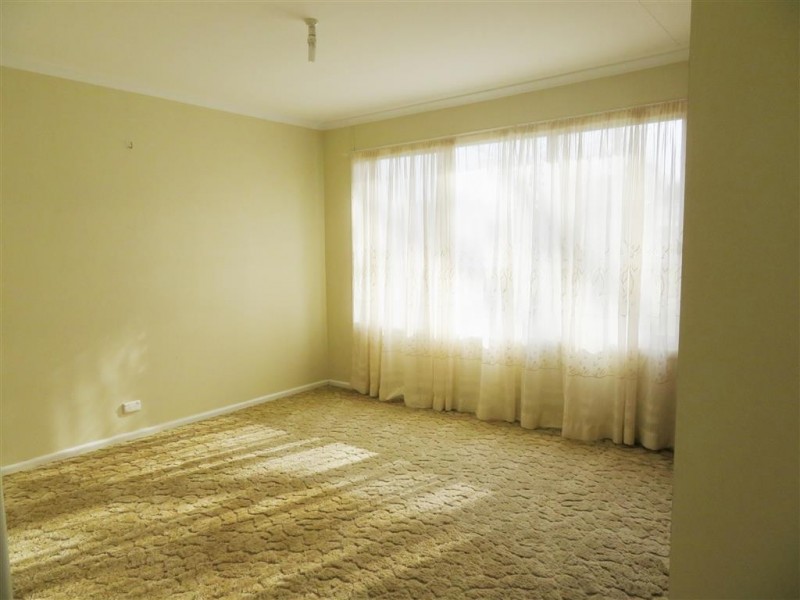 110 Punch Street, Gundagai NSW 2722
