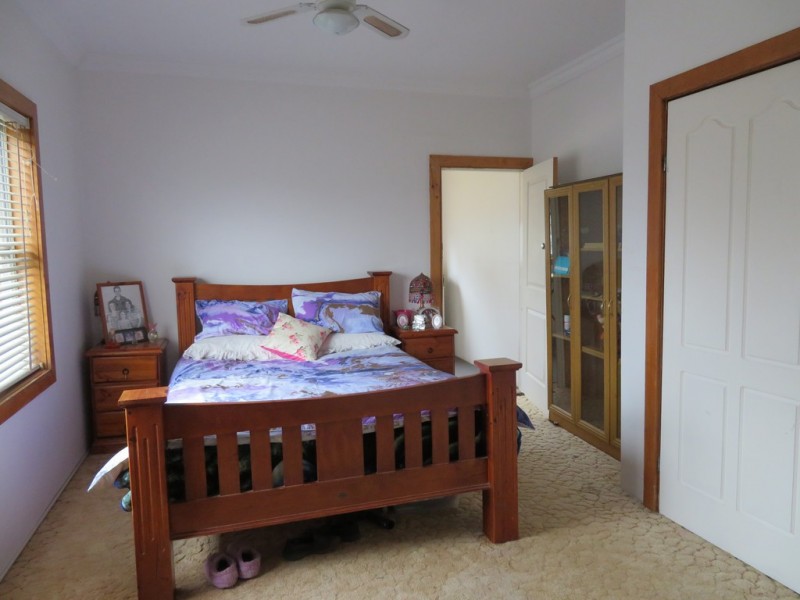 54 Mount Street, Gundagai NSW 2722