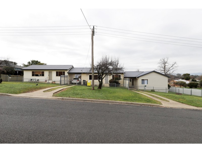 1/47 Sydney Street, Tumut NSW 2720