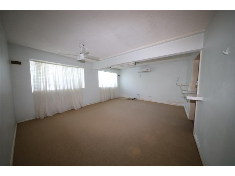 105 Russell Street, Tumut NSW 2720