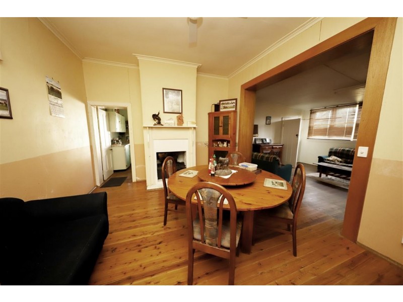 64 Tarrabandra Road, Gundagai NSW 2722