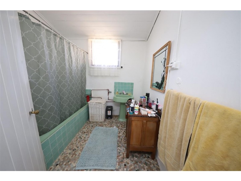 64 Tarrabandra Road, Gundagai NSW 2722