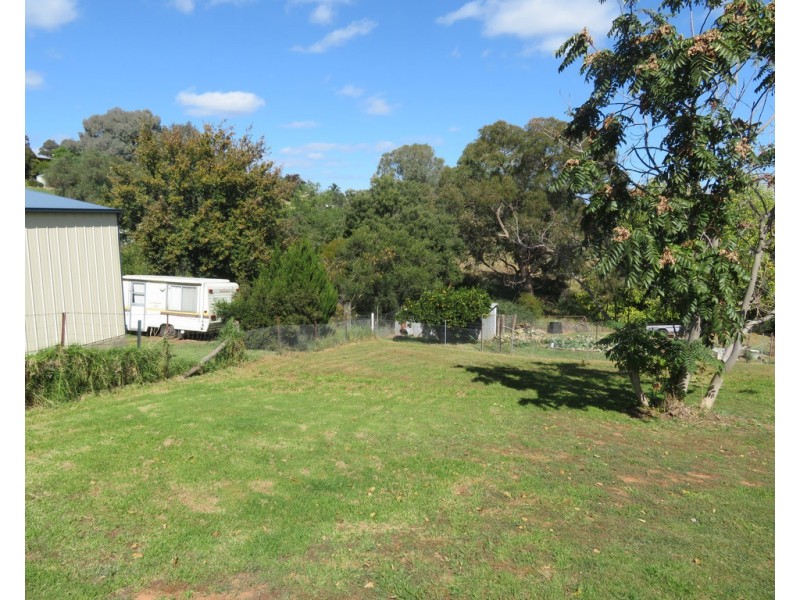 21 Tom Street, Gundagai NSW 2722