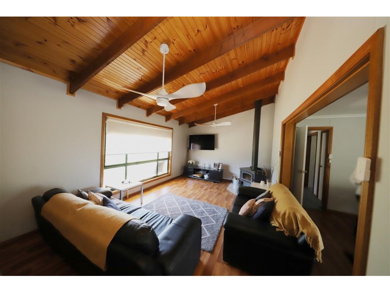 372 Morgans Res Road, Tumut NSW 2720