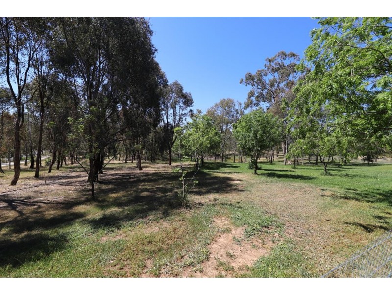 372 Morgans Res Road, Tumut NSW 2720