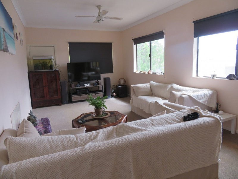 18 Neil McInerney Street, Gundagai NSW 2722