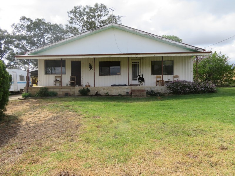 18 Neil McInerney Street, Gundagai NSW 2722
