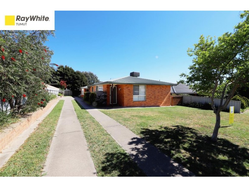 5 Hume Place, Tumut NSW 2720