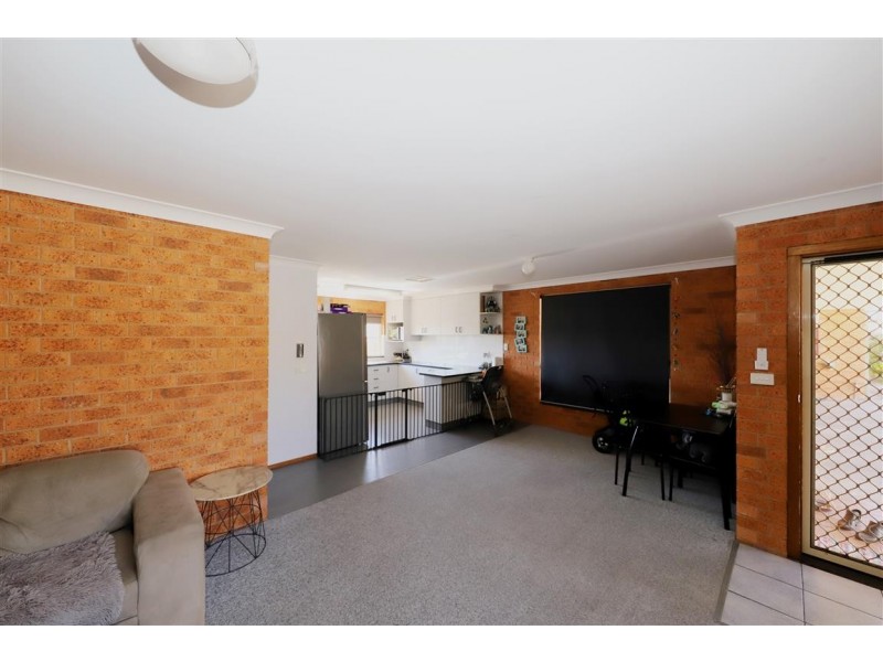 5 Hume Place, Tumut NSW 2720