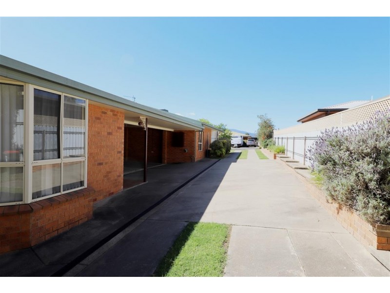5 Hume Place, Tumut NSW 2720
