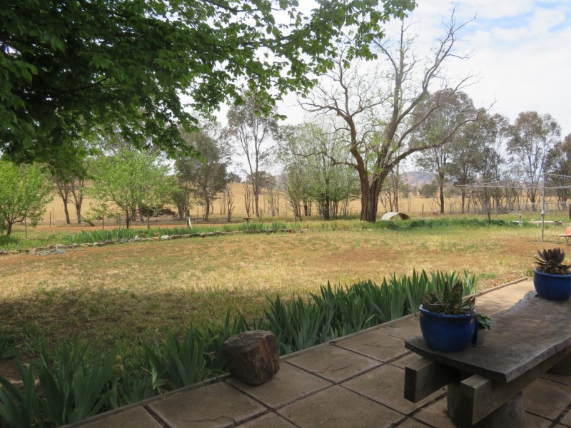 1586 Muttama Road, Muttama NSW 2722