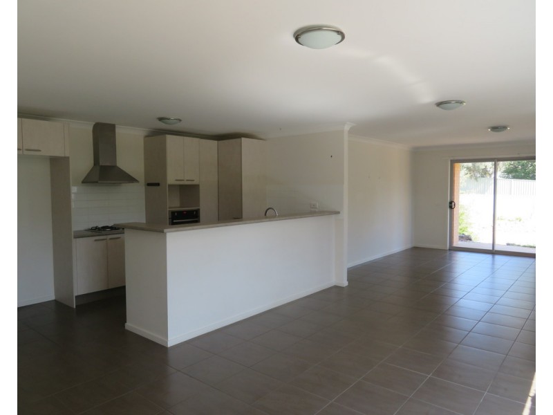 11 Banjo Patterson Place, Gundagai NSW 2722