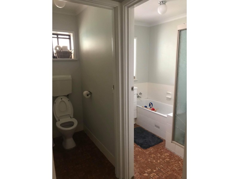 8 Gadara Place, Tumut NSW 2720