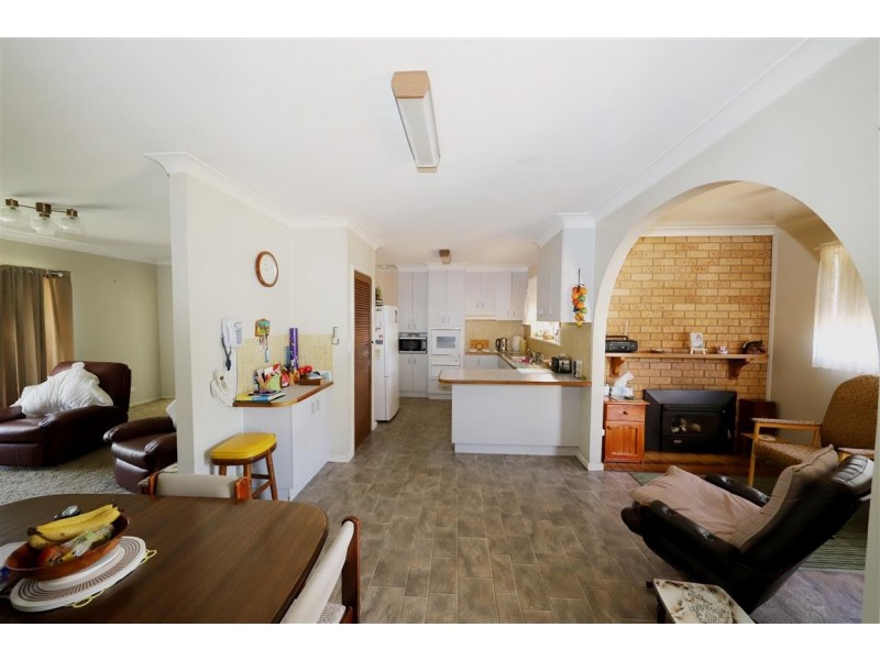 38a Forest Street, Tumut NSW 2720