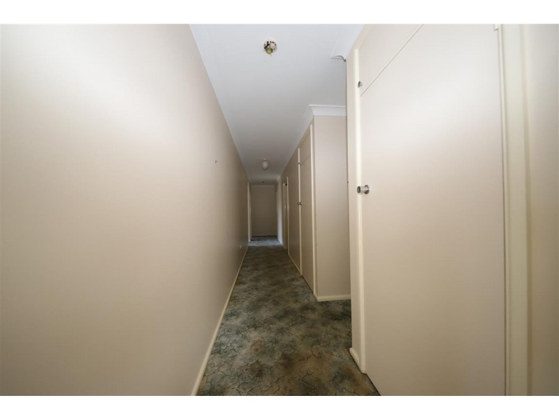 81 Lambie Street, Tumut NSW 2720