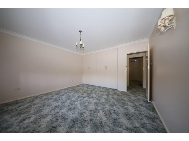 81 Lambie Street, Tumut NSW 2720