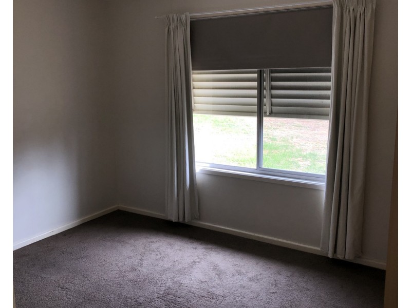 15 Eagle Street, Gundagai NSW 2722