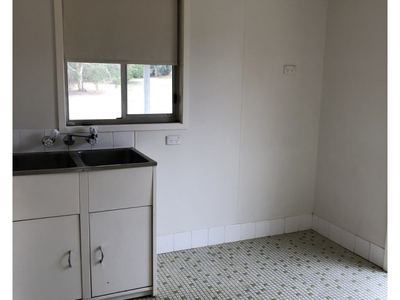 15 Eagle Street, Gundagai NSW 2722