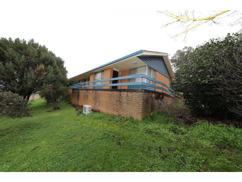 217 Wynyard Street, Tumut NSW 2720