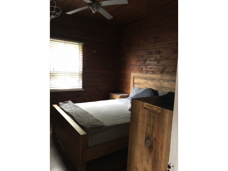 127 Russell Street, Tumut NSW 2720