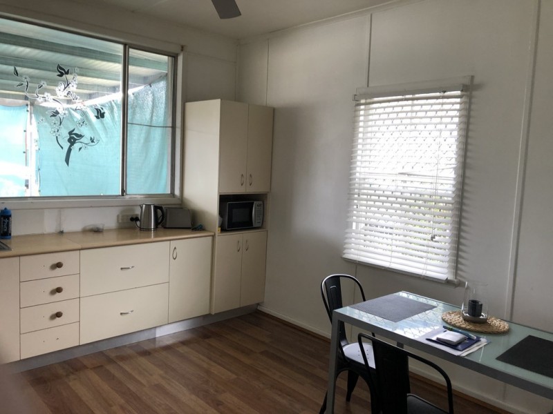 127 Russell Street, Tumut NSW 2720