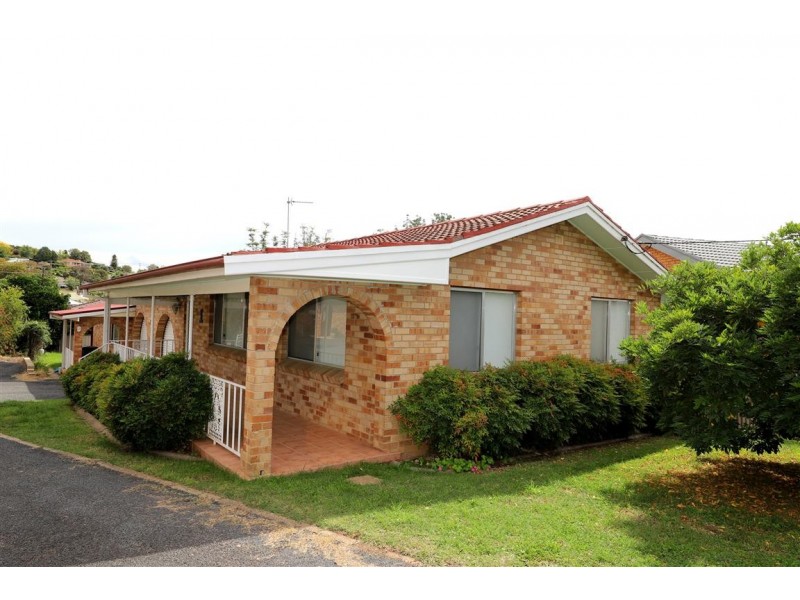 1/9 Kaleema Crescent, Tumut NSW 2720