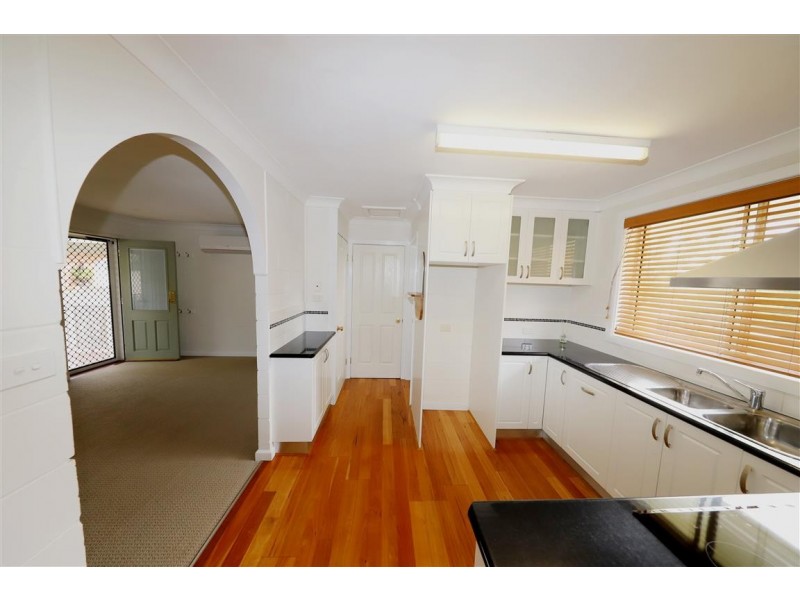 1/9 Kaleema Crescent, Tumut NSW 2720