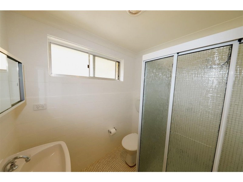 1/9 Kaleema Crescent, Tumut NSW 2720