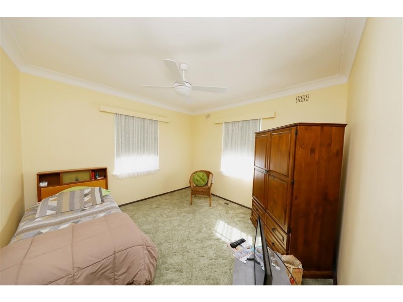 63 Richmond Street, Tumut NSW 2720