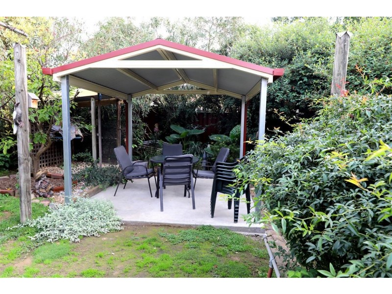 63 Richmond Street, Tumut NSW 2720