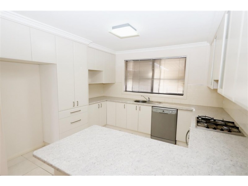 8/65 Broughton Street, Tumut NSW 2720