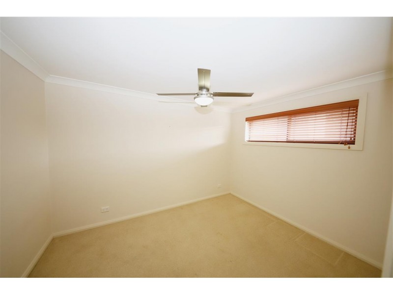 8/65 Broughton Street, Tumut NSW 2720