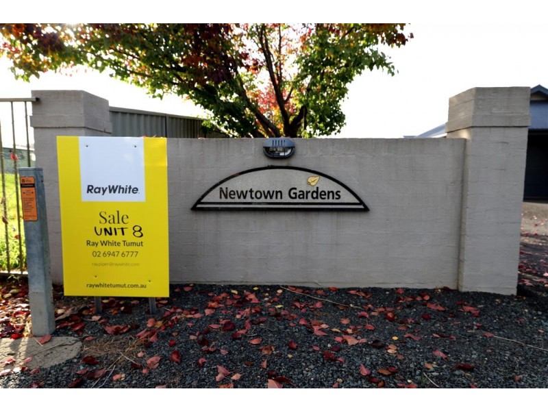 8/65 Broughton Street, Tumut NSW 2720