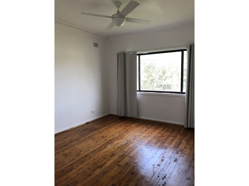 7 Dodd Street, Gundagai NSW 2722