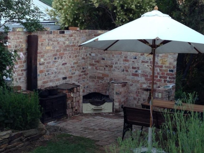 51 Punch Street, Gundagai NSW 2722