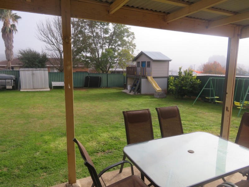 132 West Street, Gundagai NSW 2722