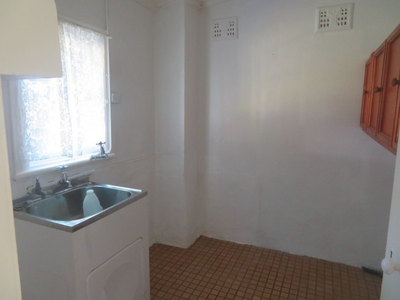 12 Otway Street, Gundagai NSW 2722