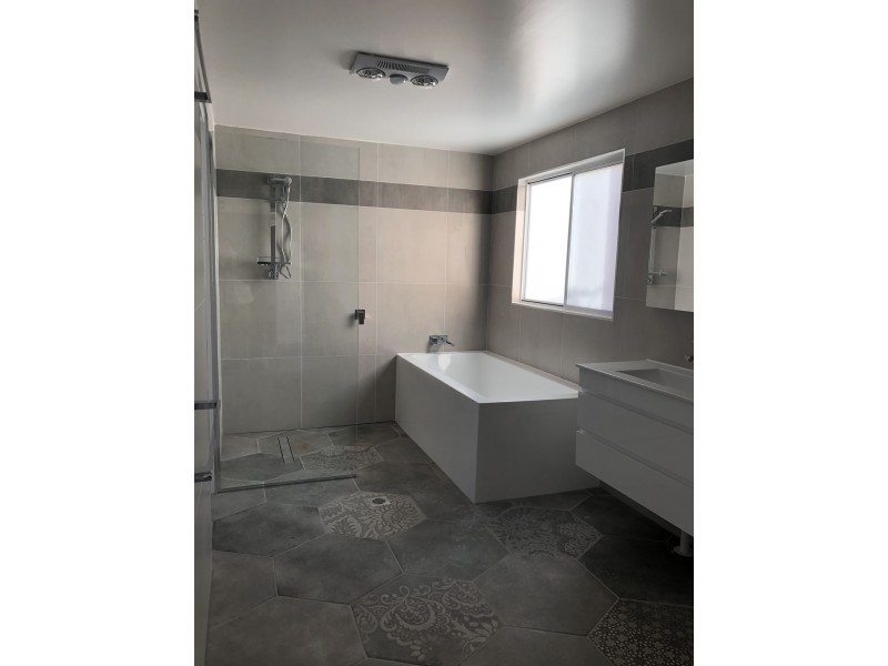 27 Capper Street, Tumut NSW 2720