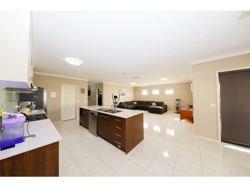 37-39 Jeffery Circuit, Tumut NSW 2720