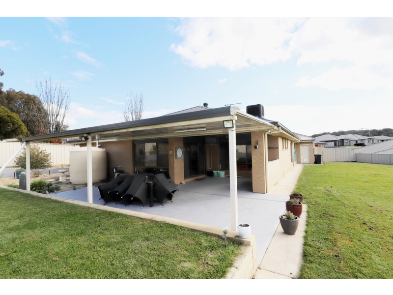 37-39 Jeffery Circuit, Tumut NSW 2720