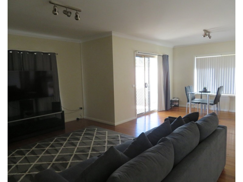 3/127 Hanley Street, Gundagai NSW 2722