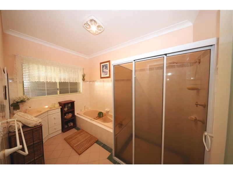 10 Royden Close, Batlow NSW 2730