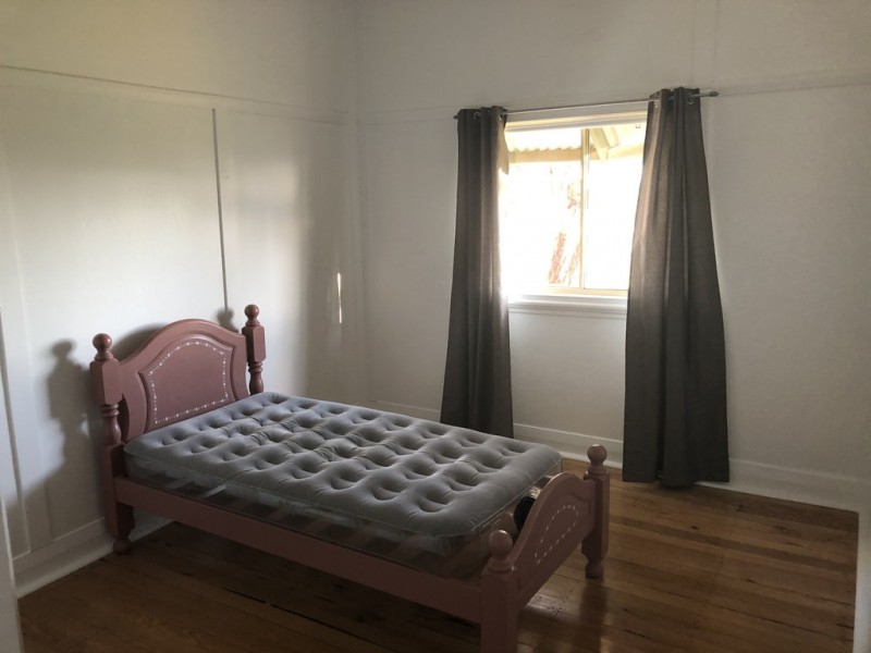 15 Fry Street, South Gundagai NSW 2722