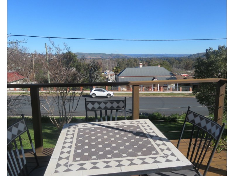 91 Punch Street, Gundagai NSW 2722