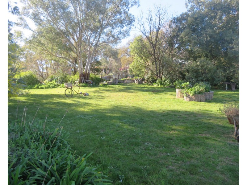 91 Punch Street, Gundagai NSW 2722