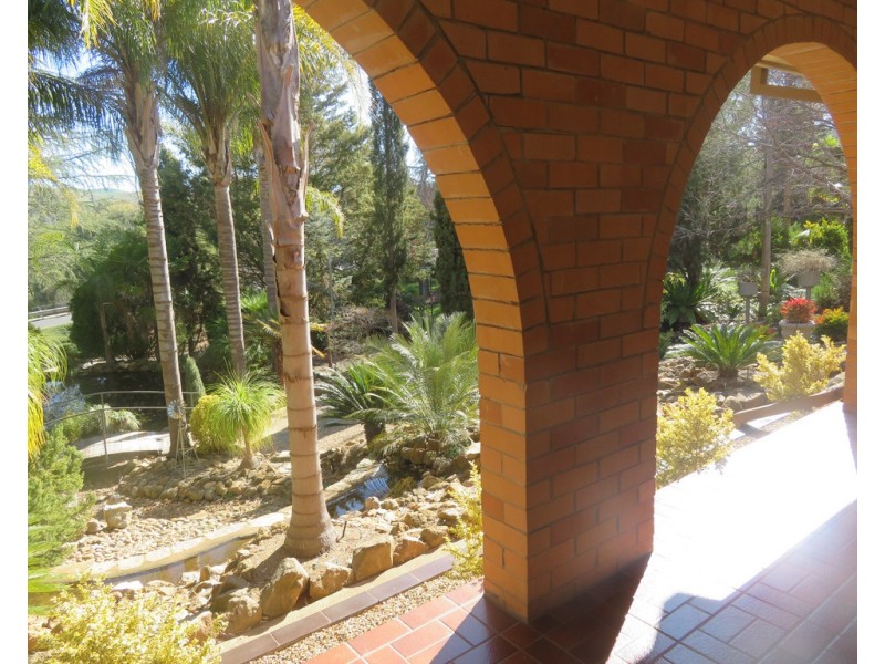 95 West Street, Gundagai NSW 2722