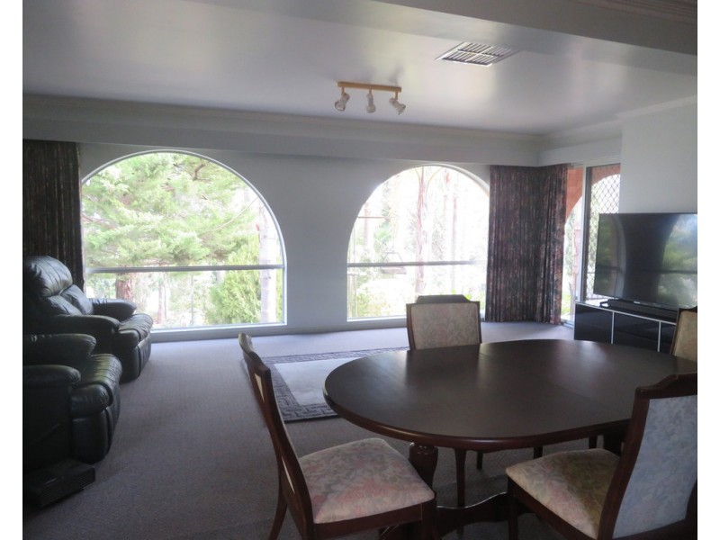 95 West Street, Gundagai NSW 2722
